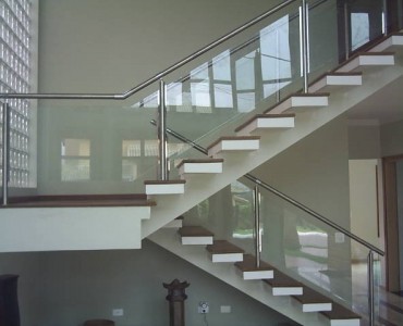 Vidraçaria-Classebox-Guarda-corpo-corrimão