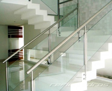 Vidraçaria-Classebox-Guarda-corpo-corrimão